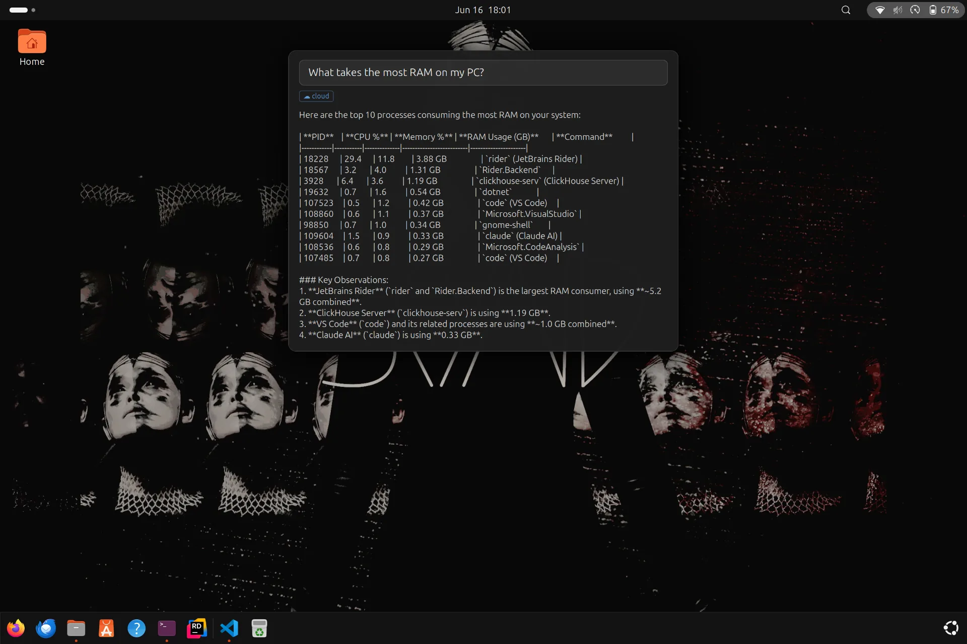Veya answer showing top 10 processes by RAM usage with a summary
